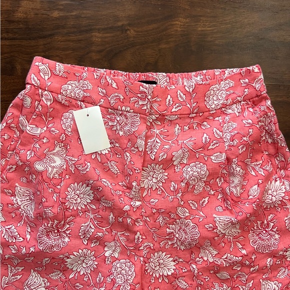 3/$30 🍂 J.Crew Linen Blend Shorts Floral Coral - Picture 3 of 7